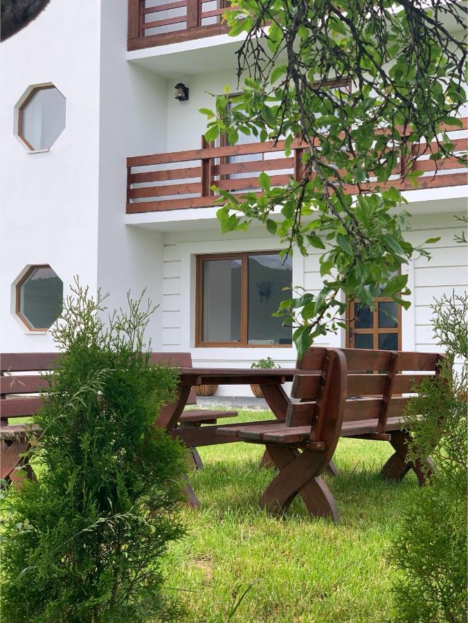 Hotel Poème à Sighetu Marmaţiei Extérieur photo